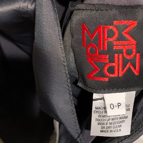 Mycra Pac NWT Women's Reversible Raincoat Petite Size 0P Black Nickel Office - Picture 7 of 11